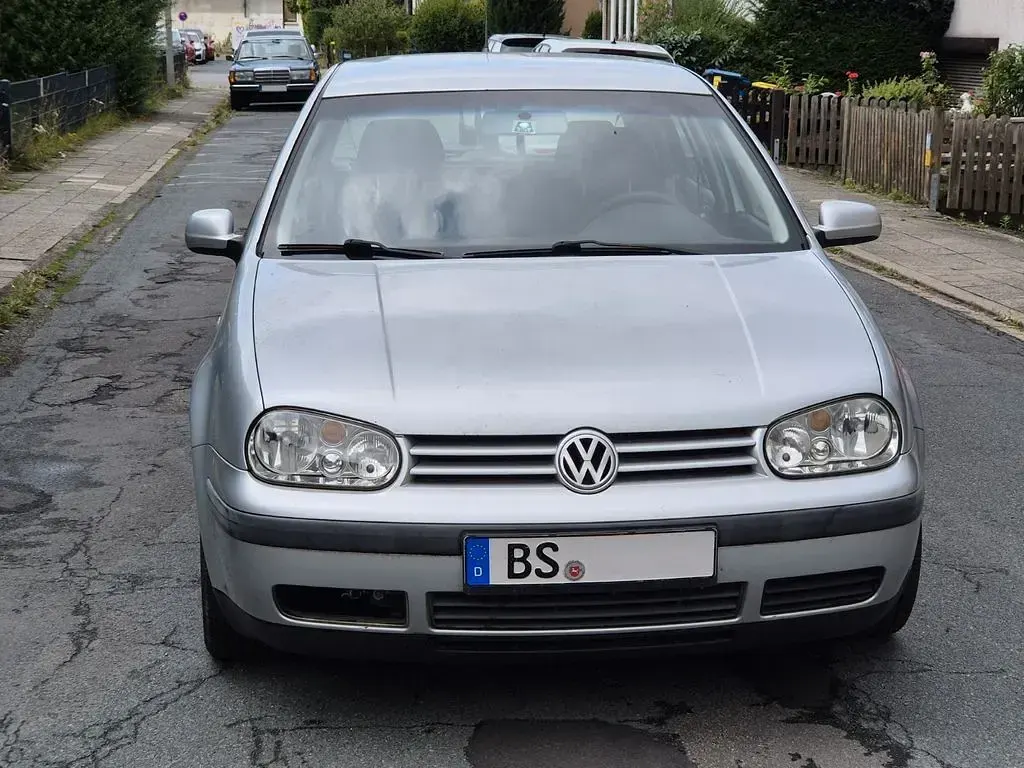Gebraucht VW Golf IV Highline 105 PS (77 kW) 2000 Silber Kombi
