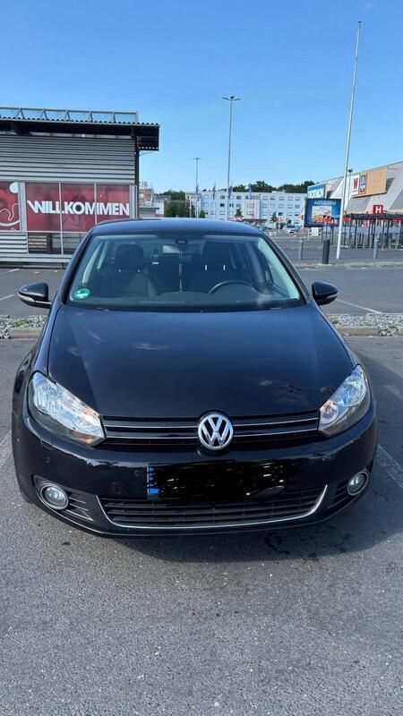 Schwarz Gebraucht 2010 VW Golf VI Limousine | 7.000 € (Etwas zu teuer) - Bild 1/4
