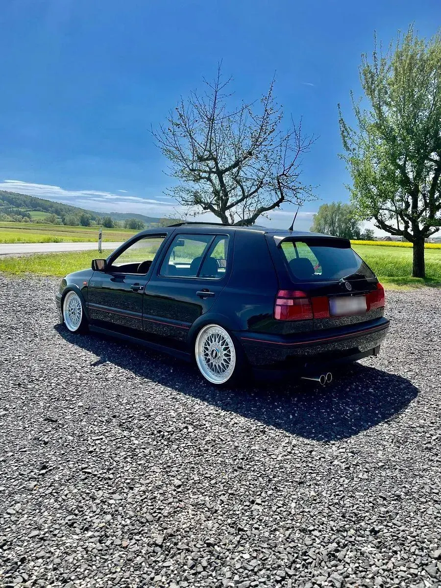 Gebraucht VW Golf III GTI 116 PS (85 kW) 1997 Schwarz Limousine