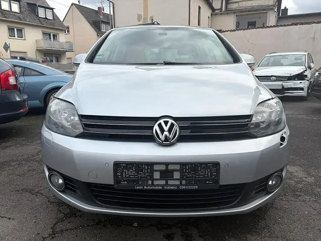 Używany VW Golf VI Team 122 KM (89 kW) 2011 Srebrny Hatchback