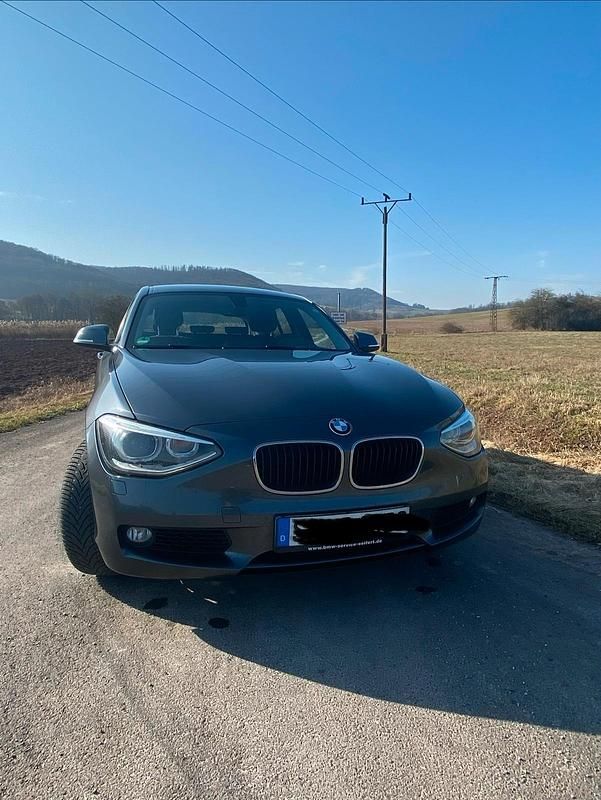 Gebraucht BMW 116 116 PS (85 kW) 2014 Grau Kleinwagen