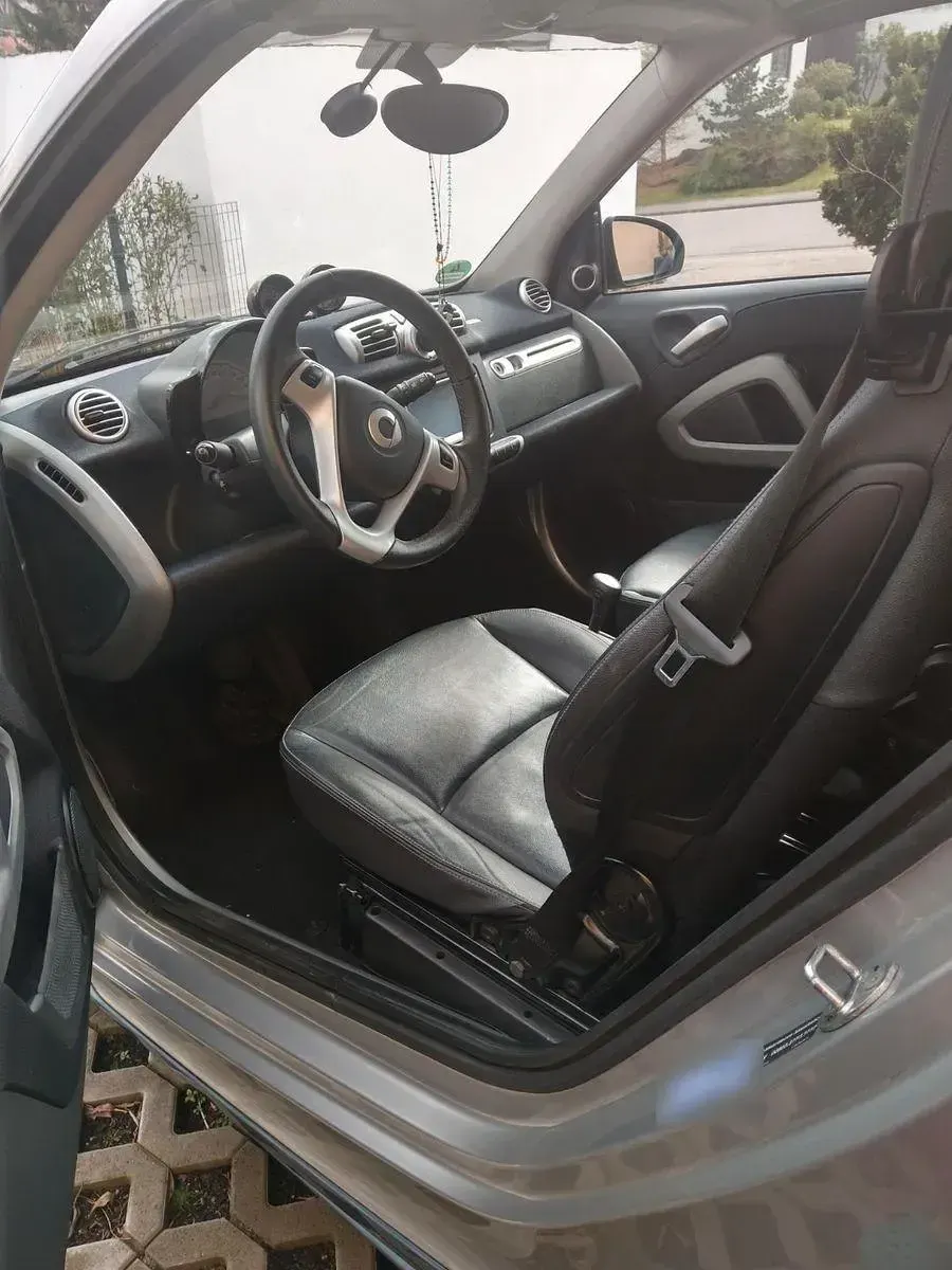 Gebraucht Smart ForTwo Cabrio Pulse 84 PS (61 kW) 2011 Blau Cabrio