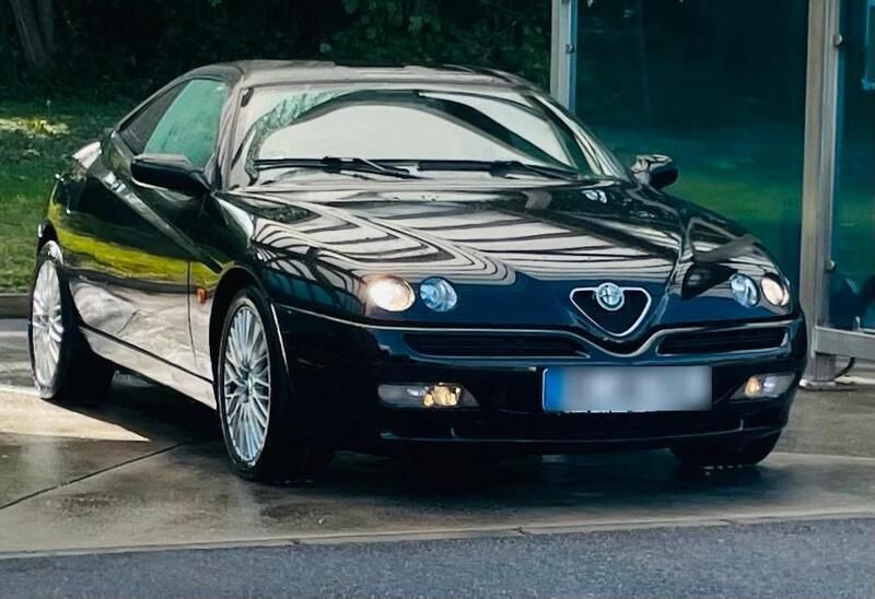Schwarz Gebraucht 1997 Alfa Romeo GTV Coupé | 9.500 € (Guter Preis) - Bild 1/4
