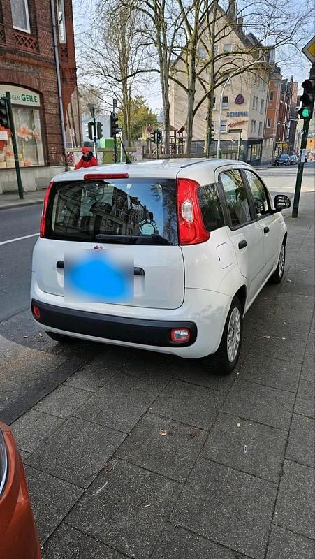 Gebraucht Fiat Panda Easy 69 PS (50 kW) 2018 Weiß Kleinwagen