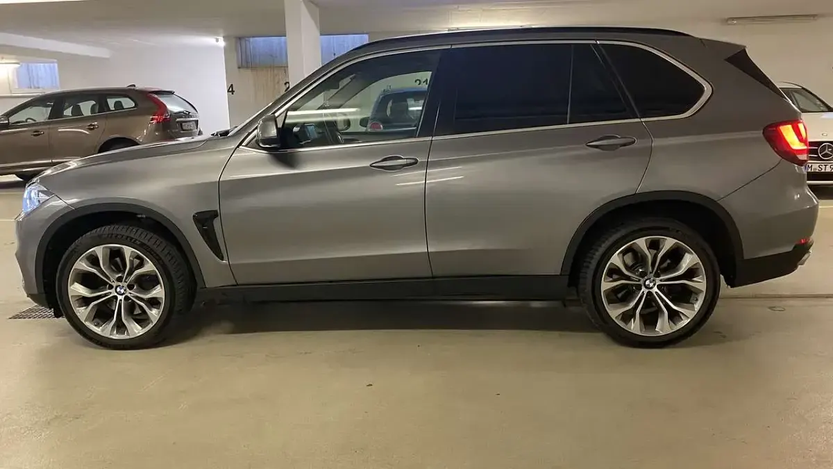 Gebraucht BMW X5 Sport Line 313 PS (230 kW) 2017 Grau SUV