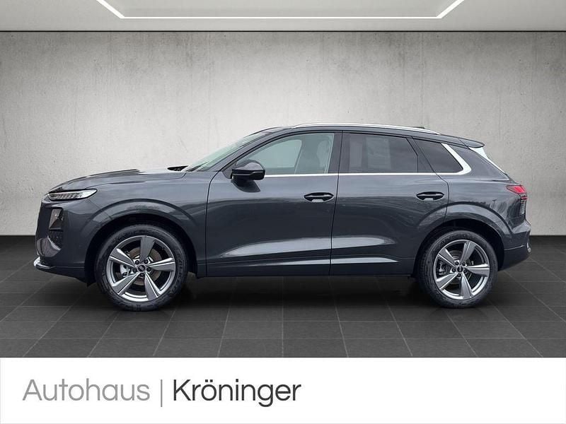 Gebraucht Audi Q3 Sport 150 PS (110 kW) 2025 Grau SUV