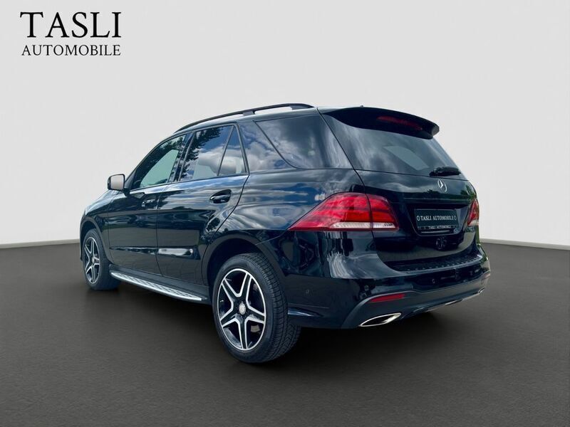 Gebraucht Mercedes GLE400 AMG line 333 PS (244 kW) 2016 Schwarz SUV