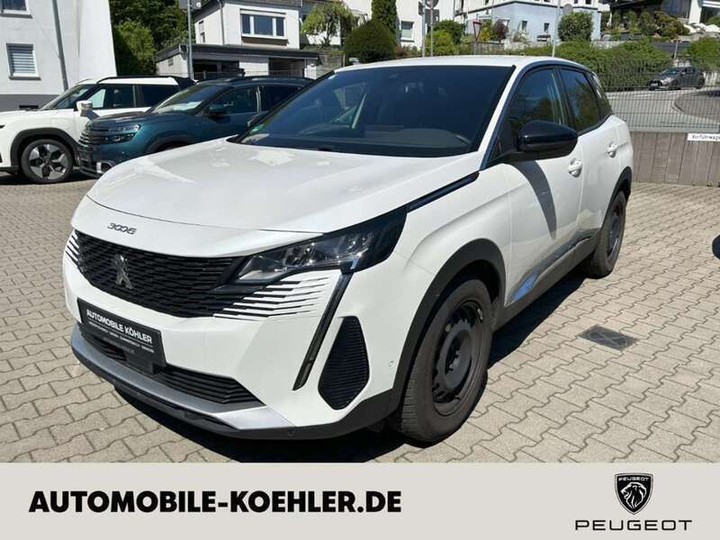 Weiss (metallic) Gebraucht 2023 Peugeot 3008 Allure SUV | 27.570 € (Fairer Preis) - Bild 1/4