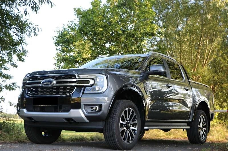 Carbonized grey Gebraucht 2025 Ford Ranger Platinum Abholung | 57.450 € (Etwas zu teuer) - Bild 1/4