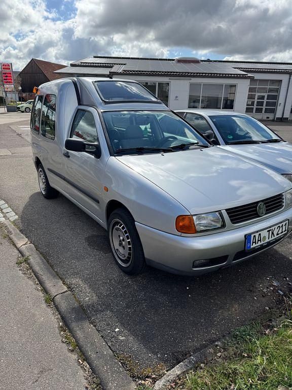 Gebraucht VW Caddy 60 PS (44 kW) 2001 Weiß Van / Kleinbus