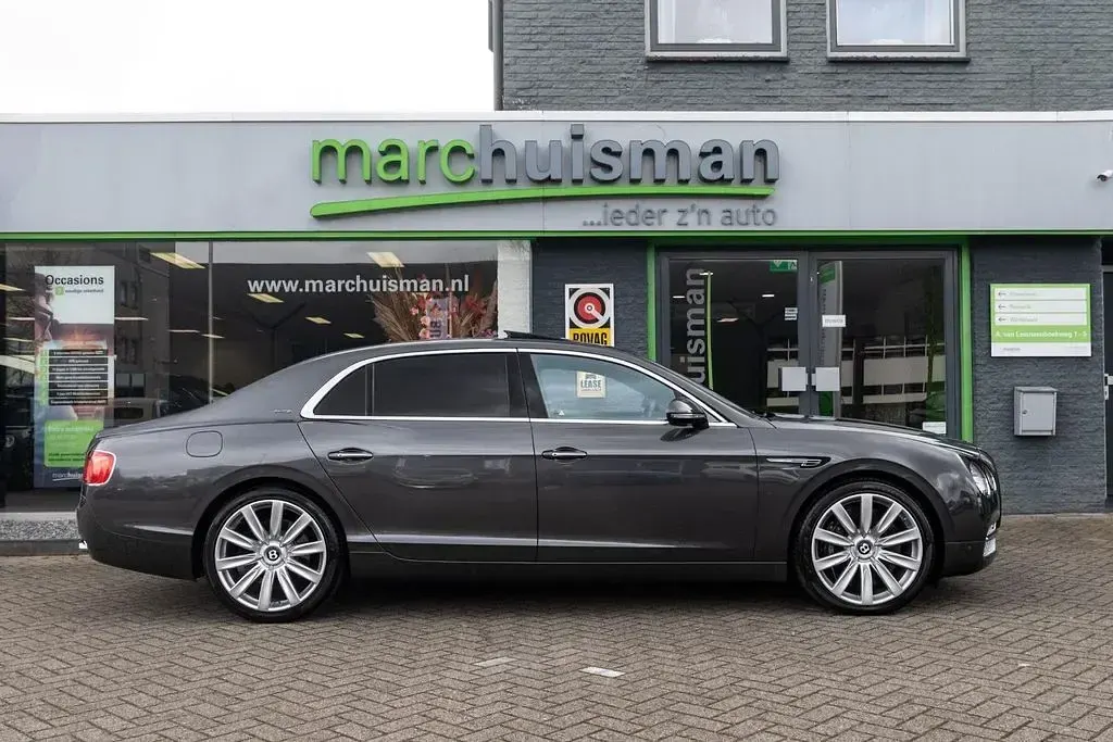Brugt Bentley Flying Spur 625 HK (459 kW) 2014 Grå Sedan