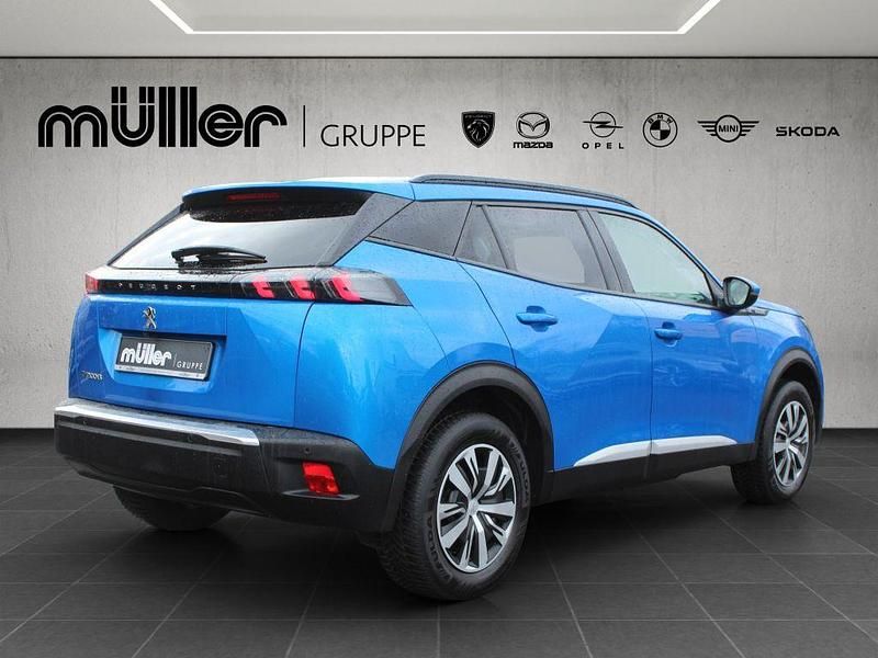 Gebraucht Peugeot e-2008 Allure 100 kW (136 PS) 2021 Blau SUV