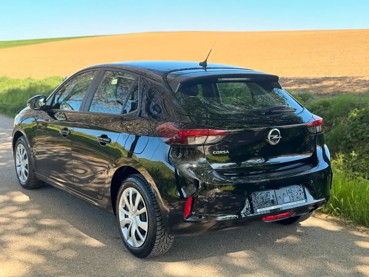 Gebraucht Opel Corsa 101 PS (74 kW) 2021 Schwarz Kleinwagen