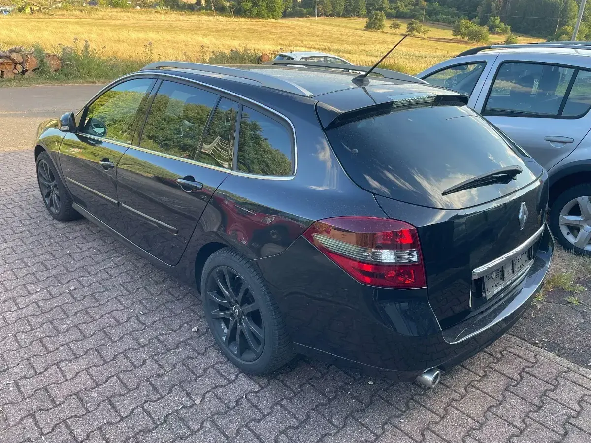 Gebraucht Renault Laguna GrandTour GT 173 PS (127 kW) 2012 Schwarz Kombi