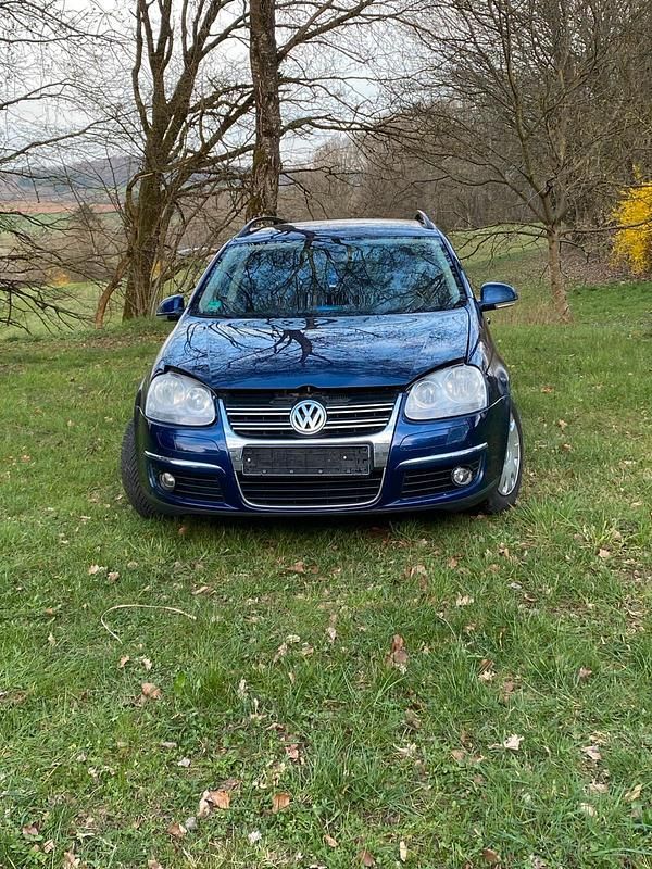 Gebraucht VW Golf V 122 PS (89 kW) 2008 Blau Kombi