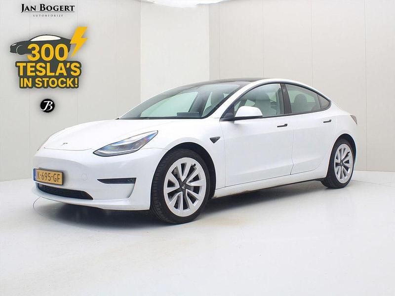 Weiß Gebraucht 2020 Tesla Model 3 Long Range AWD Limousine | 25.400 € (Fairer Preis) - Bild 1/4