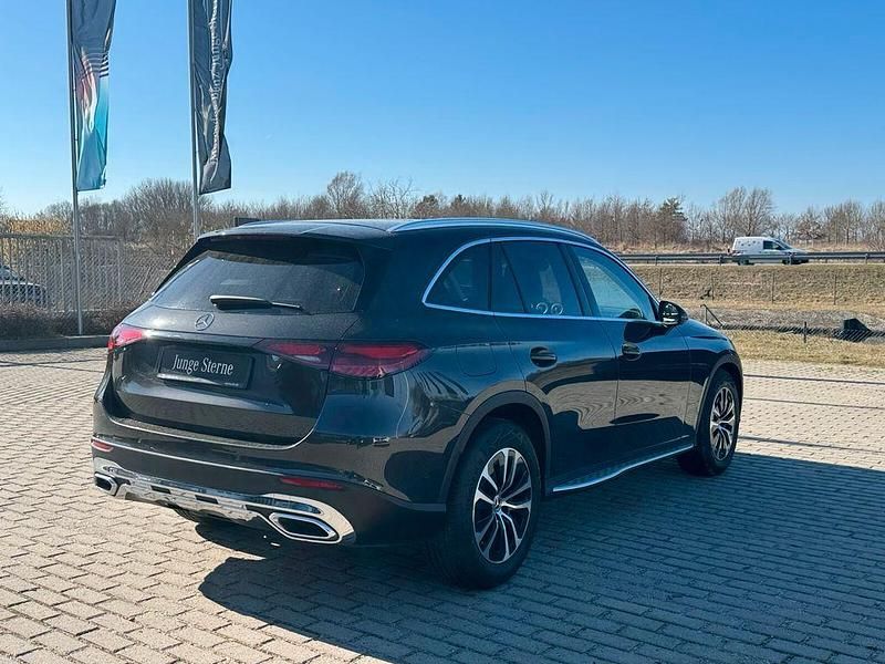 Gebraucht Mercedes GLC220 Advanced Plus 197 PS (144 kW) 2024 Metalliclack graphitgrau SUV