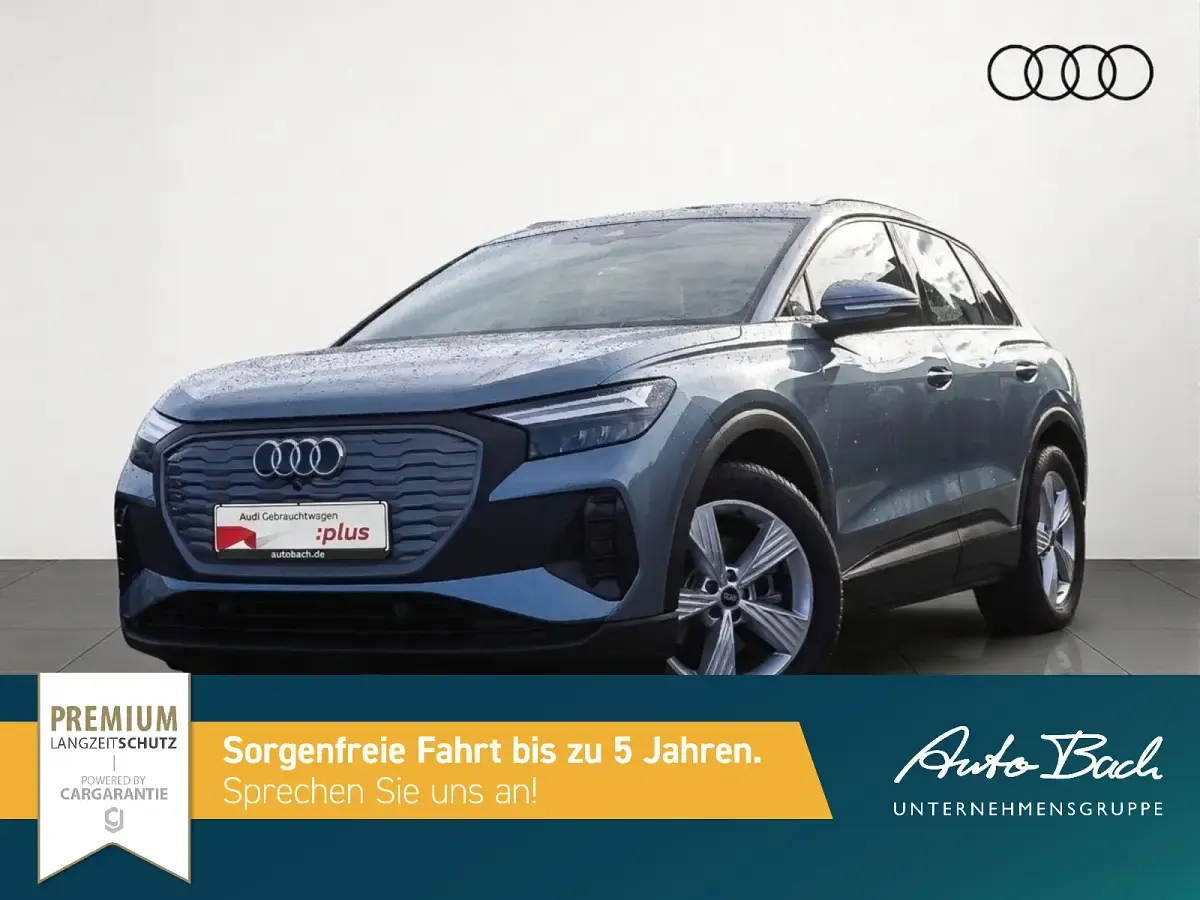 Gebraucht Audi Q4 e-tron Basis 125 kW (170 PS) 2023 Geysirblau metallic SUV