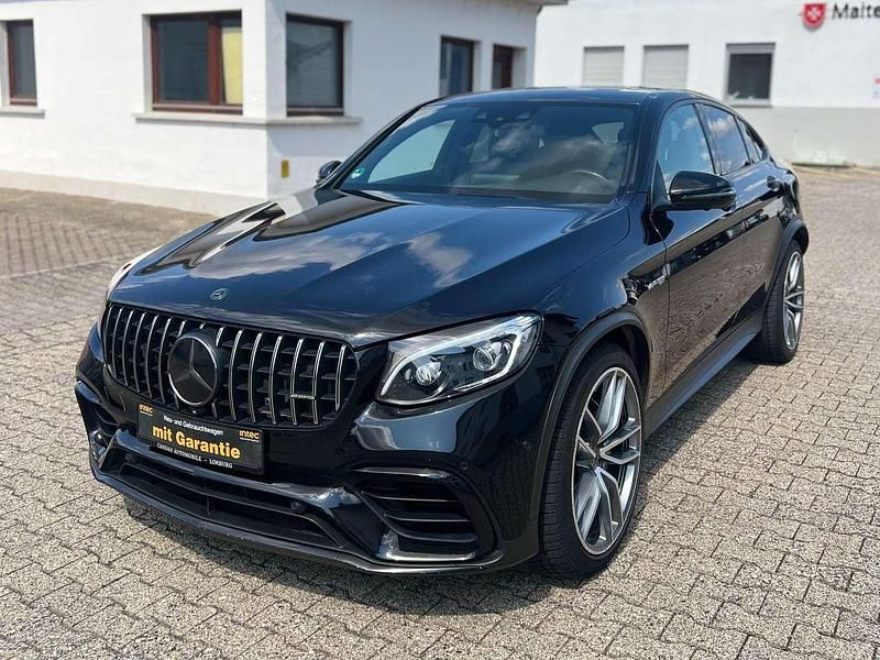 Obsidianschwarz metalliclack Gebraucht 2019 Mercedes GLC63 AMG AMG Coupé | 45.890 € (Fairer Preis) - Bild 1/4