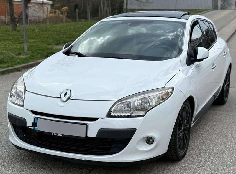 Gebraucht Renault Mégane 110 PS (80 kW) 2010 Limousine