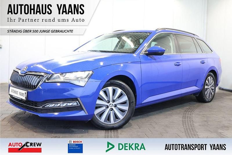 Gebraucht Skoda Superb Ambition 218 PS (160 kW) 2022 Blau Limousine