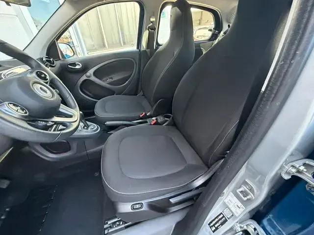Gebraucht Smart ForFour Passion 90 PS (66 kW) 2017 Blau Kleinwagen