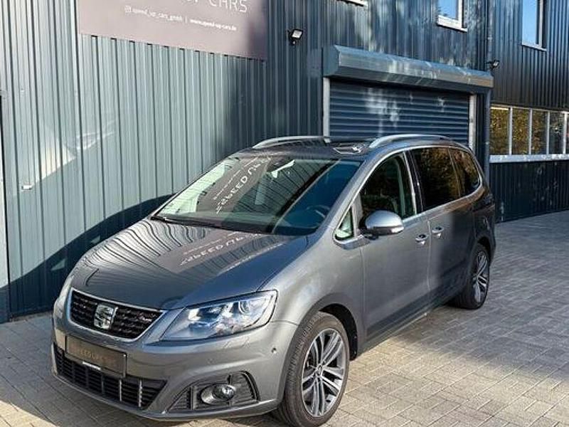 Grau Gebraucht 2022 Seat Alhambra FR-Line Van / Kleinbus | 33.990 € (Fairer Preis) - Bild 1/4