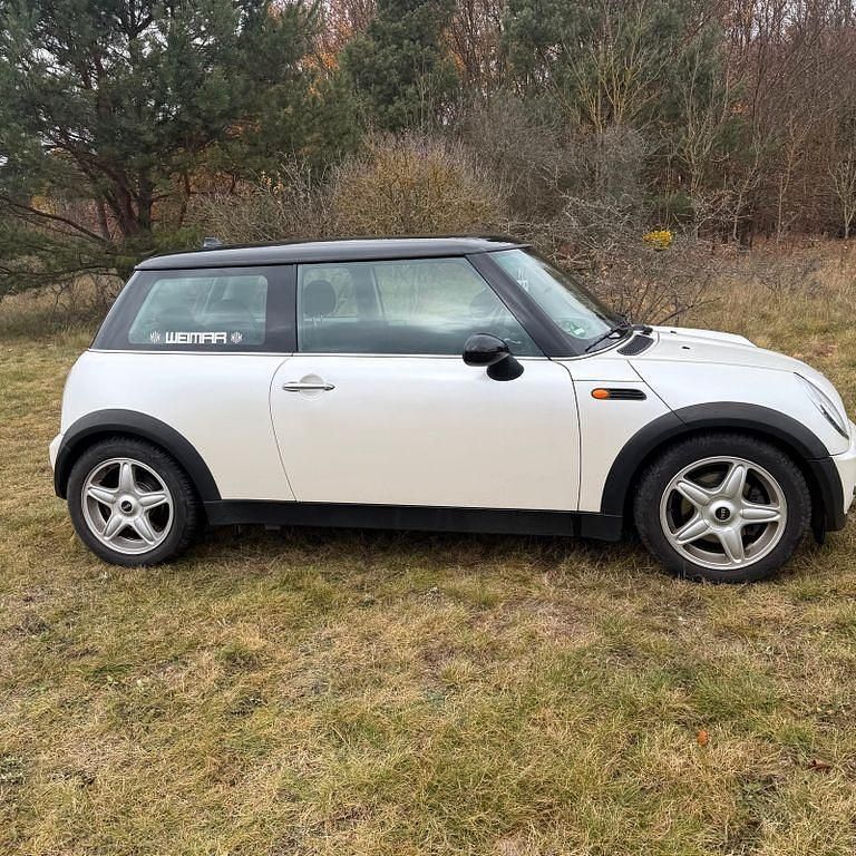 Gebraucht Mini Cooper 116 PS (85 kW) 2003 Weiß Kleinwagen