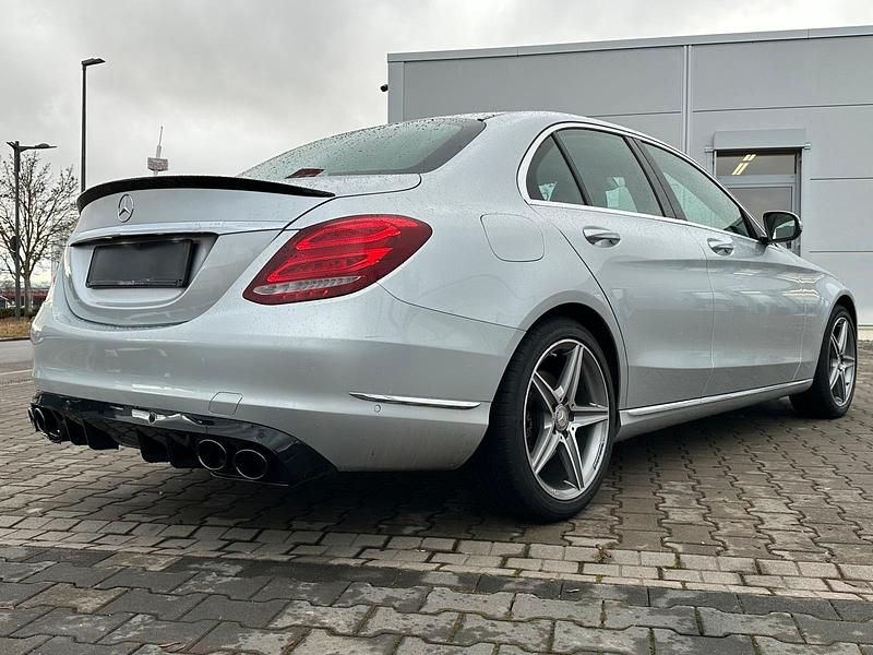 Gebraucht Mercedes C180 AMG 156 PS (114 kW) 2015 Silber Limousine