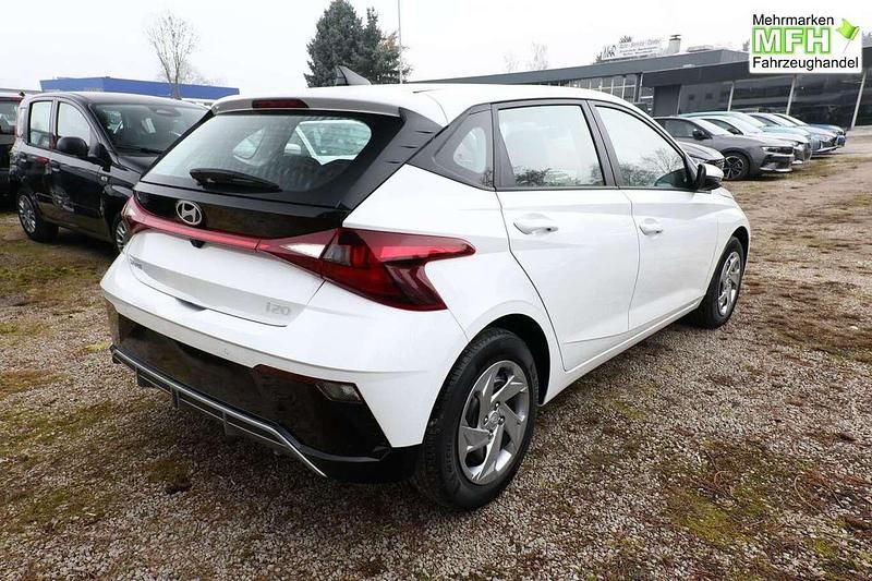Neu Hyundai i20 Select 90 PS (66 kW) 2026 Atlas white Kleinwagen