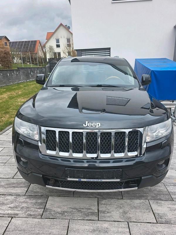 Gebraucht Jeep Grand Cherokee 286 PS (210 kW) 2011 Schwarz SUV