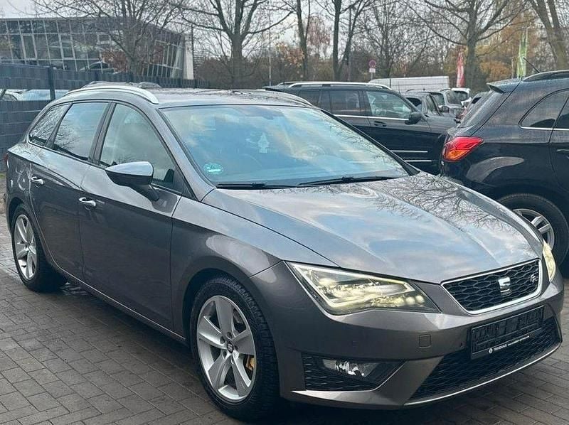 Grau Gebraucht 2014 Seat Leon ST FR Kombi | 8.990 € (Superpreis) - Bild 1/4