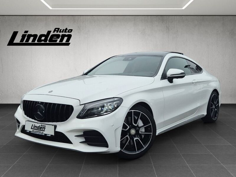 Weiß Gebraucht 2019 Mercedes C300 AMG Coupé | 29.870 € (Fairer Preis) - Bild 1/4