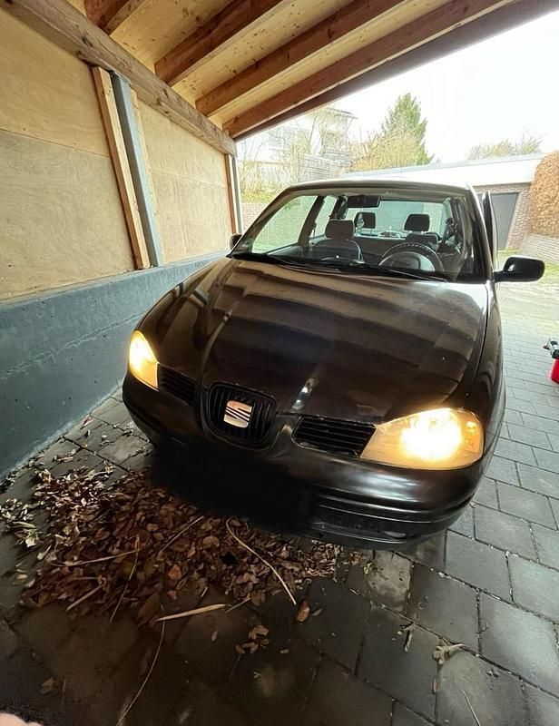Schwarz Gebraucht 2001 Seat Arosa Kleinwagen | 500 € (Fairer Preis) - Bild 1/4