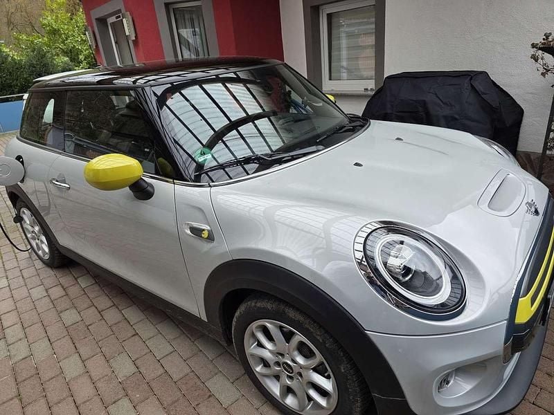 Gebraucht Mini Cooper SE 135 kW (184 PS) 2020 Grau Kleinwagen