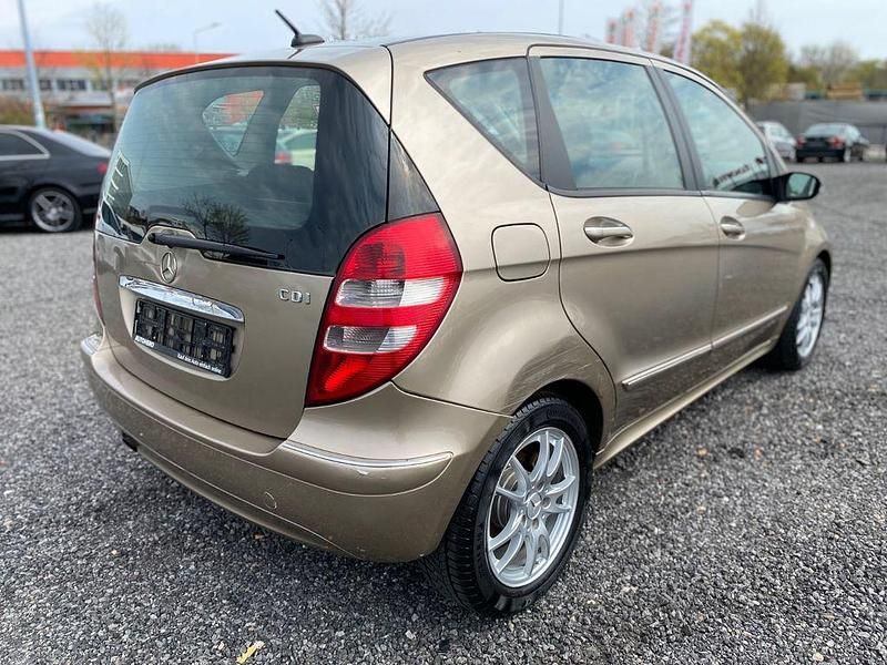 Gebraucht Mercedes A200 Elegance 140 PS (102 kW) 2004 Gold Limousine