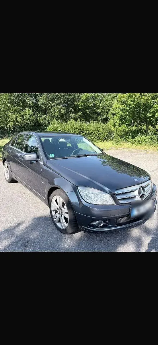Gebraucht Mercedes C200 Avantgarde 136 PS (100 kW) 2009 Grau Limousine