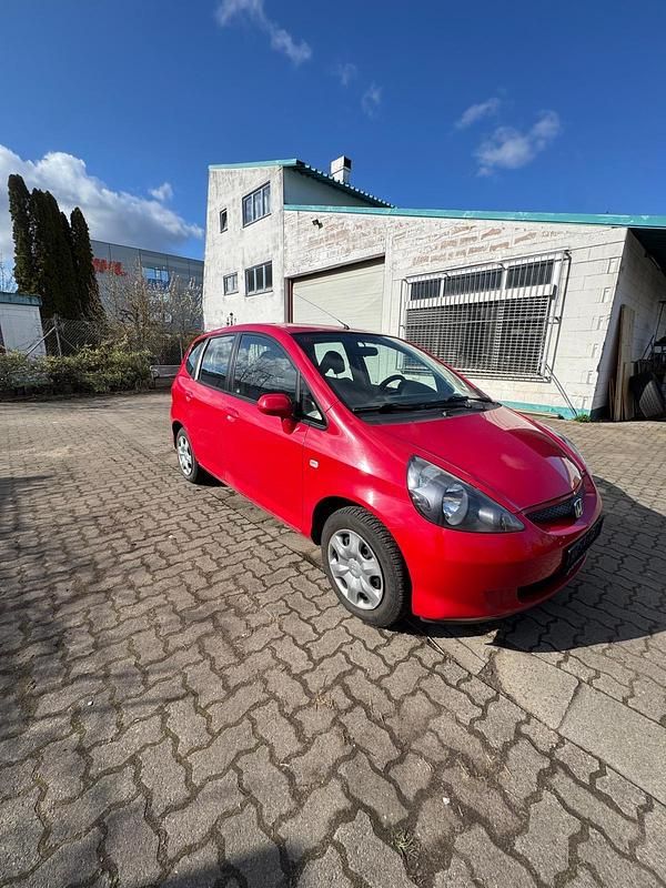 Gebraucht Honda Jazz 78 PS (57 kW) 2005 Rot Kleinwagen