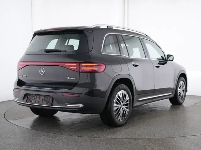 Gebraucht Mercedes EQB300 Advanced Plus 167 kW (228 PS) 2025 Lack kosmosschwarz SUV