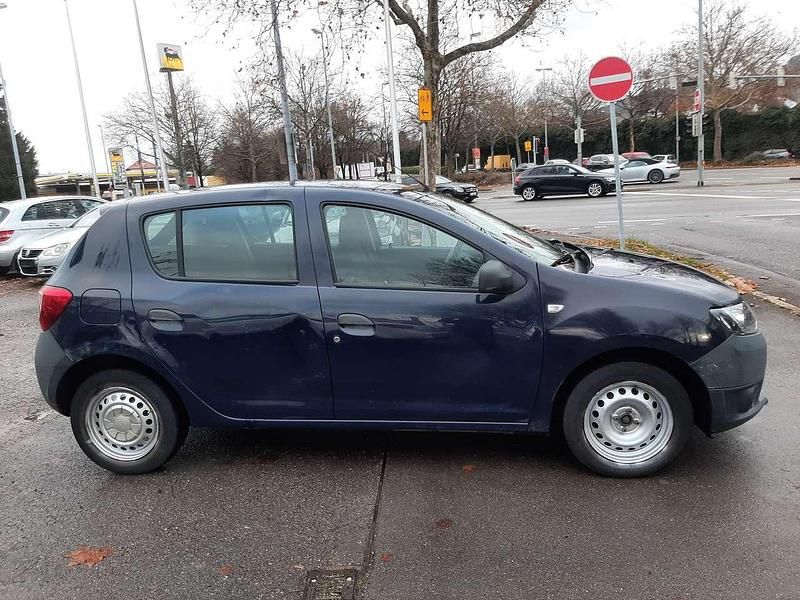 Gebraucht Dacia Sandero Ambiance 75 PS (55 kW) 2013 Blau Limousine
