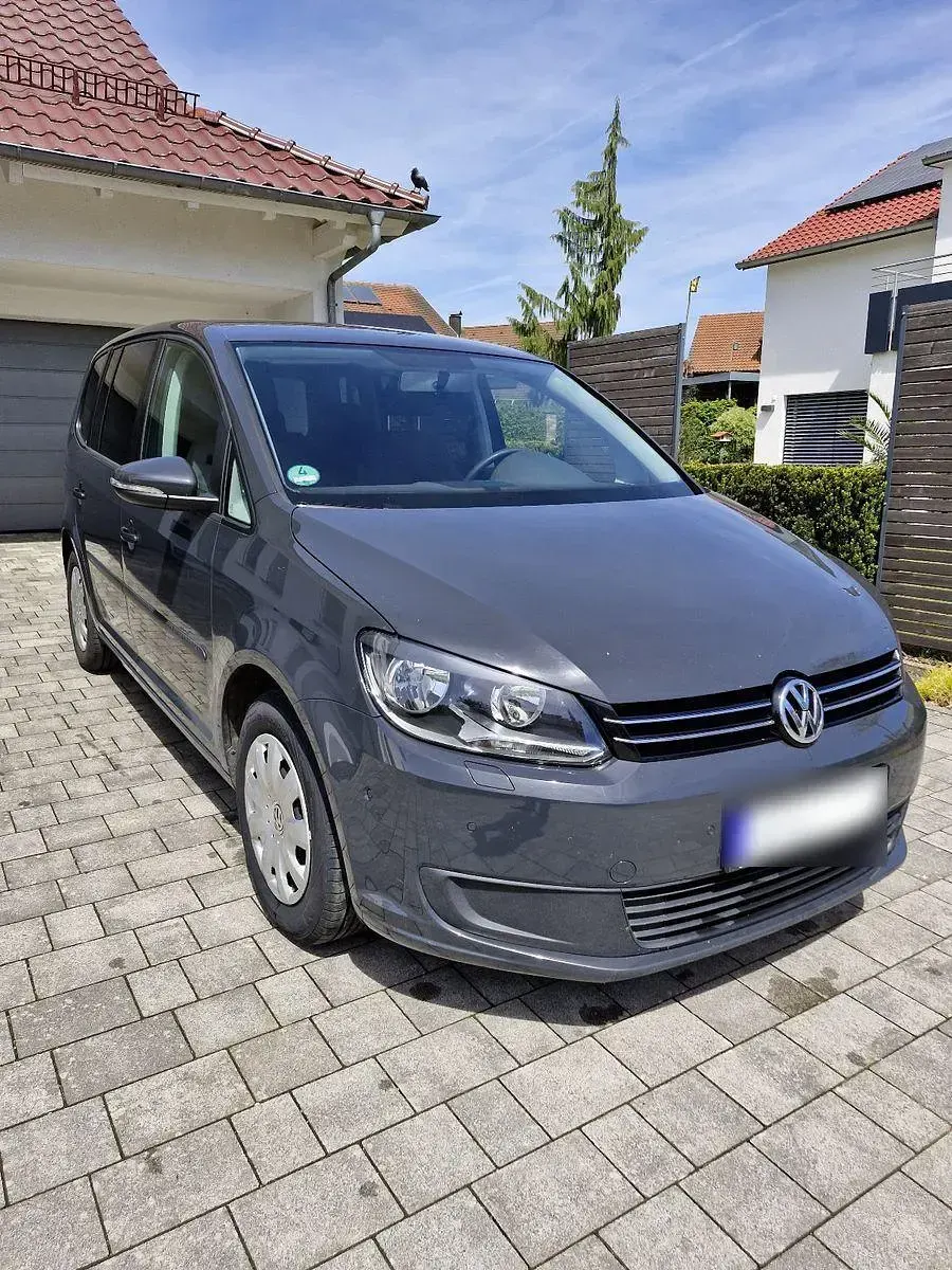 Gebraucht VW Touran 105 PS (77 kW) 2014 Grau Van / Kleinbus