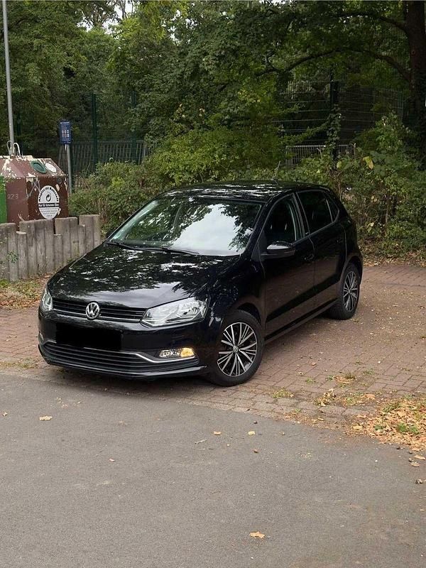 Schwarz Gebraucht 2016 VW Polo Allstar Kleinwagen | 8.200 € (Fairer Preis) - Bild 1/4