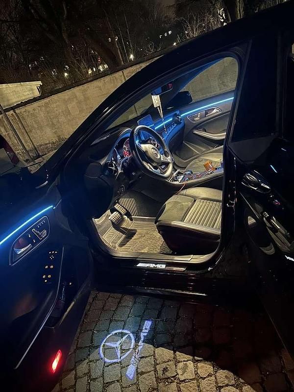 Gebraucht Mercedes CLA45 AMG AMG 381 PS (280 kW) 2018 Schwarz Coupé