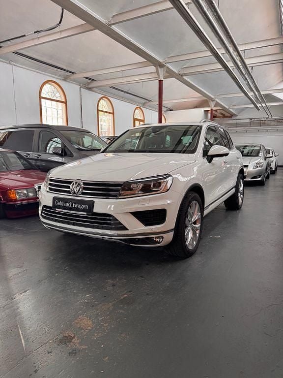 Weiß Gebraucht 2016 VW Touareg Terrain Tech SUV | 19.990 € (Superpreis) - Bild 1/4