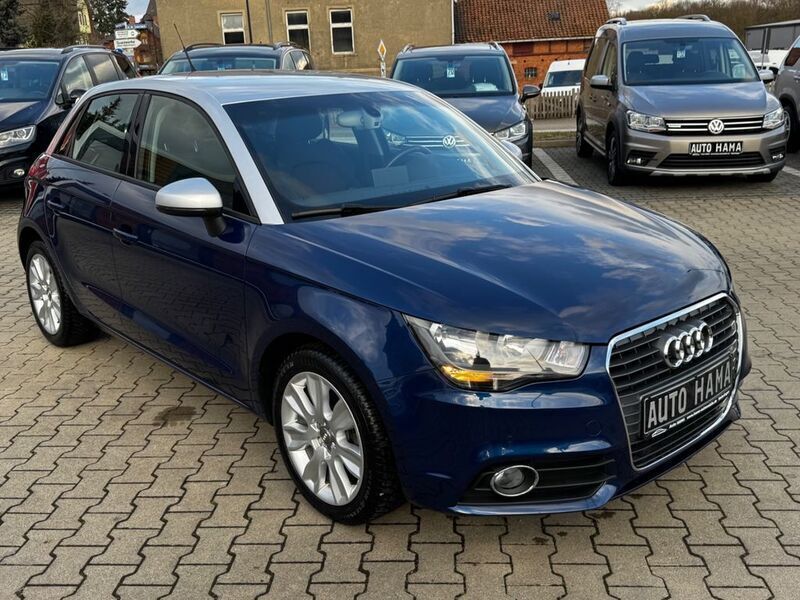 Gebraucht Audi A1 Sportback S-Line 90 PS (66 kW) 2013 Blau Kleinwagen