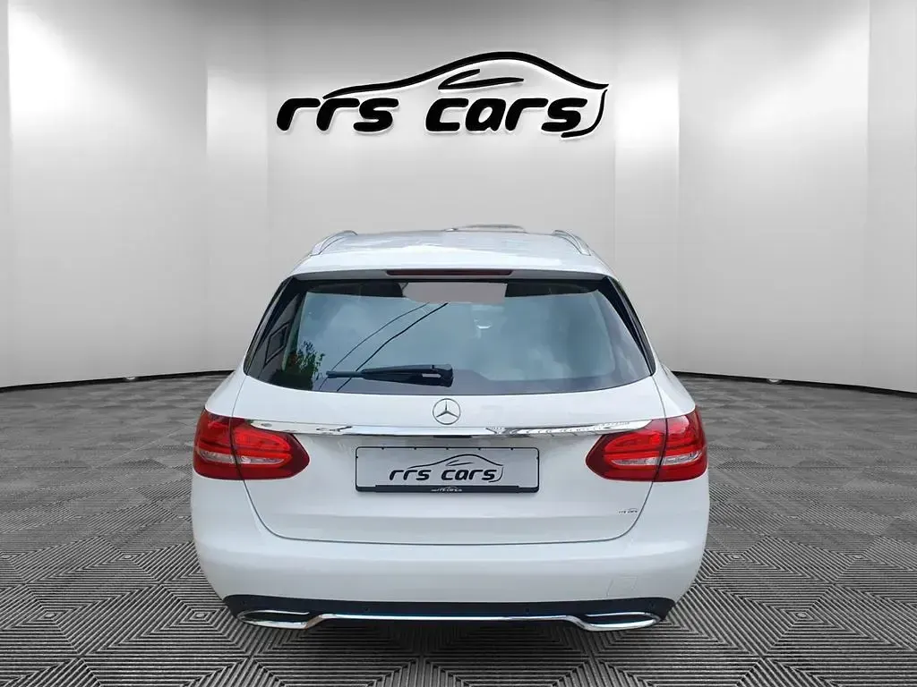 Gebraucht Mercedes C220 Exclusive 170 PS (125 kW) 2015 Polarweiss  unilack Kombi
