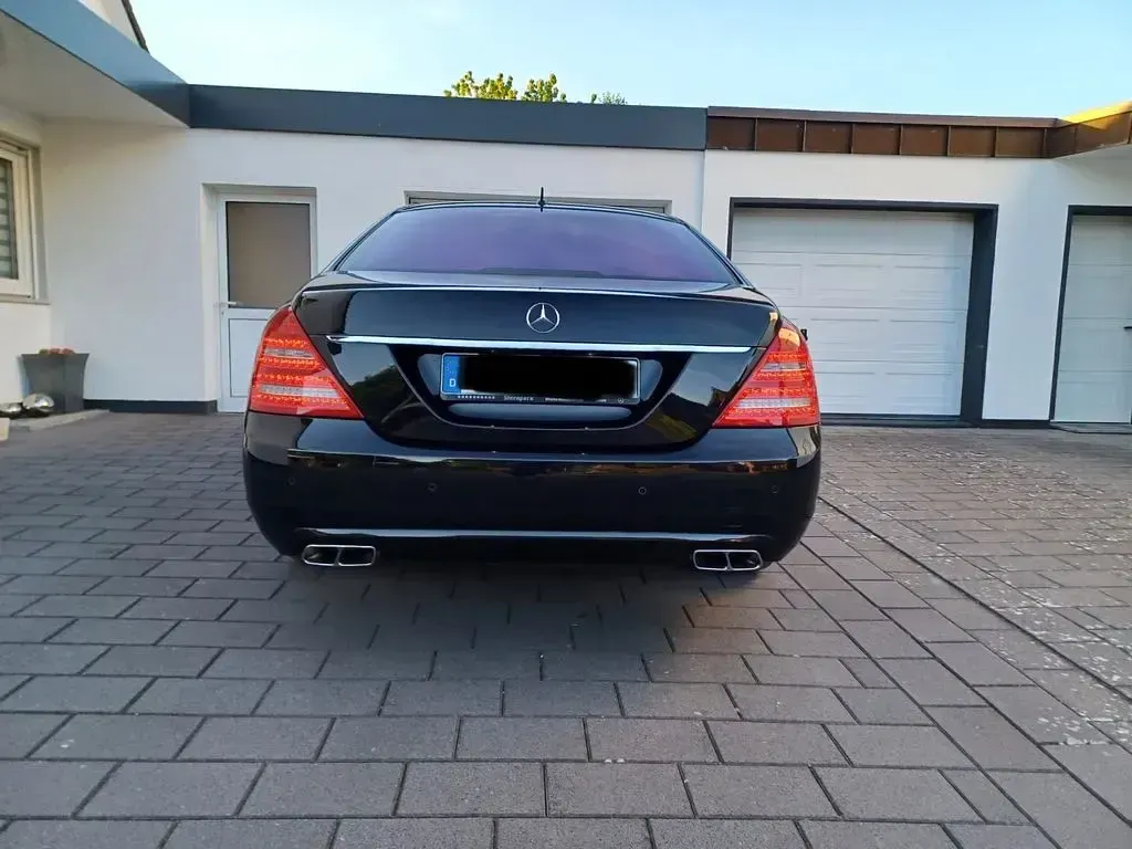 Gebraucht Mercedes S500 435 PS (319 kW) 2012 Schwarz Limousine