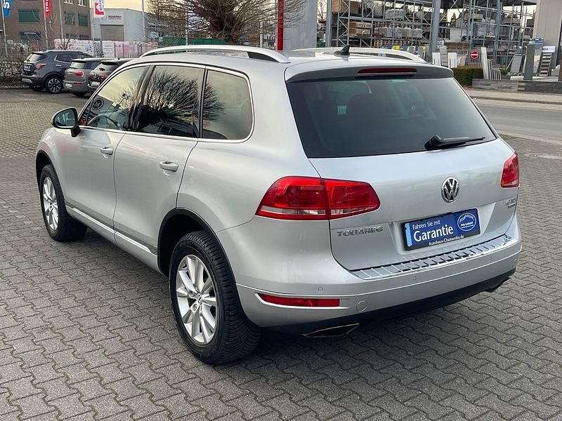Gebraucht VW Touareg 239 PS (175 kW) 2010 Silber SUV