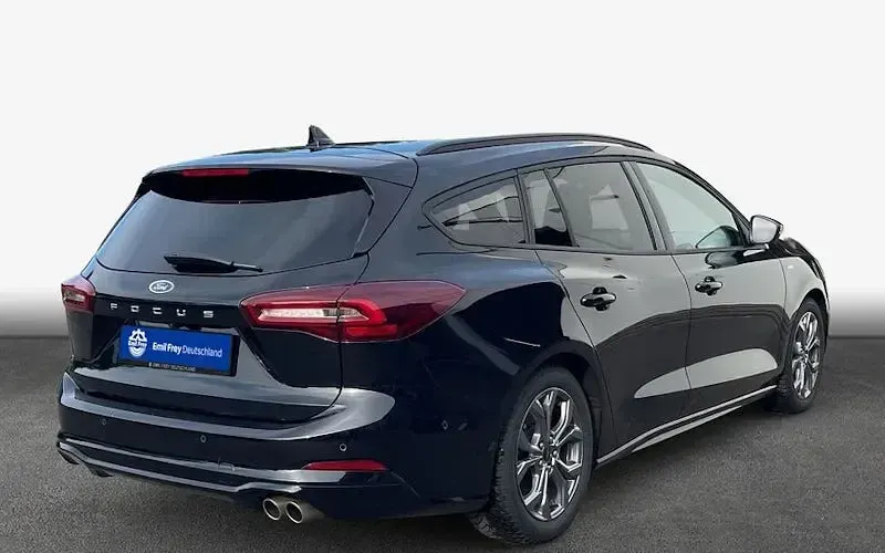 Gebraucht Ford Focus ST-Line X 155 PS (114 kW) 2025 Schwarz Kombi