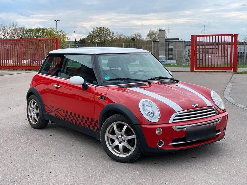 Usata Mini Cooper 115 CV (84 kW) 2006 Rosso Utilitaria